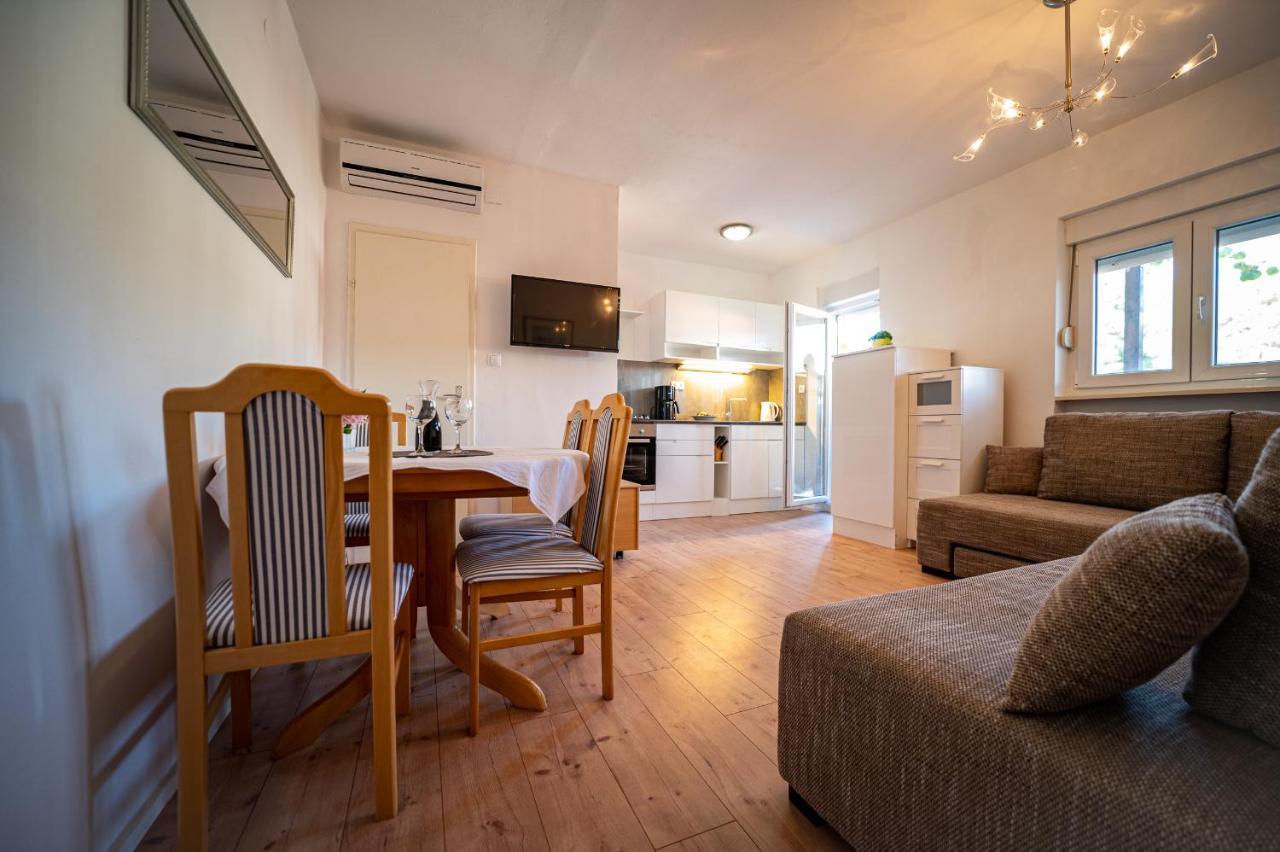 Guest House Ero Sukosan Exterior photo